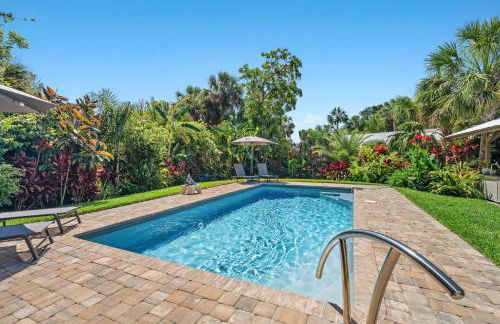 Tropic Bliss l Backyard Oasis l Mins to DNTN - Foto 50