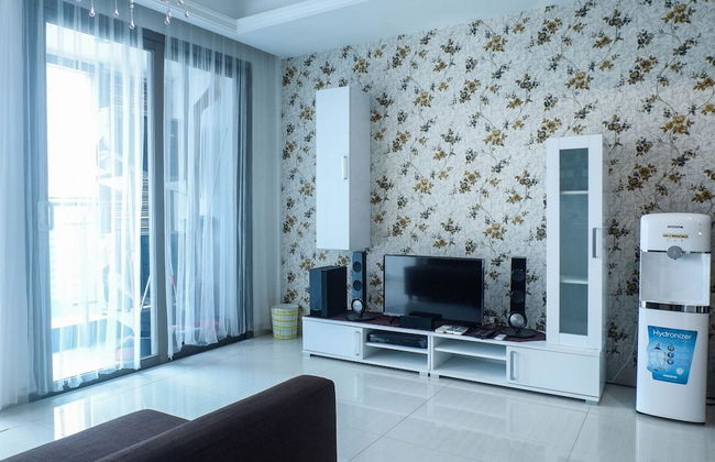 Vibrant Luxurious 1Br Apartment At La Riz Supermall Mansion - Photo 12