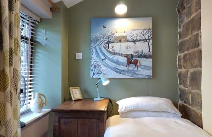 Dogs stay free, country walks from door, EV station, fenced garden, near gastro pub - Foto 11