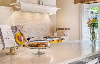 The Buttery Tan House Newland - Foto 24