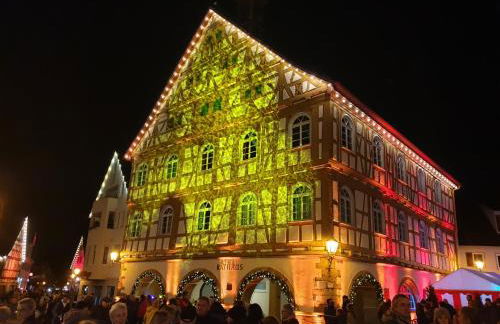 Studio 11 - Photo 32