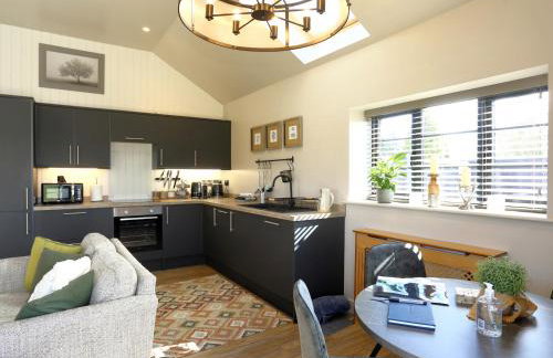 The Tyre Barn - Foto 5