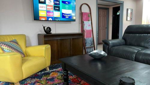 Bright 3BR, Dogs, Fenced Yard, Near FSU & Dwntown - Foto 1