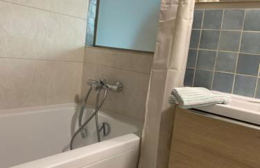 Maisonnette de charme - Piscine intérieure privée chauffée en option - Photo 15