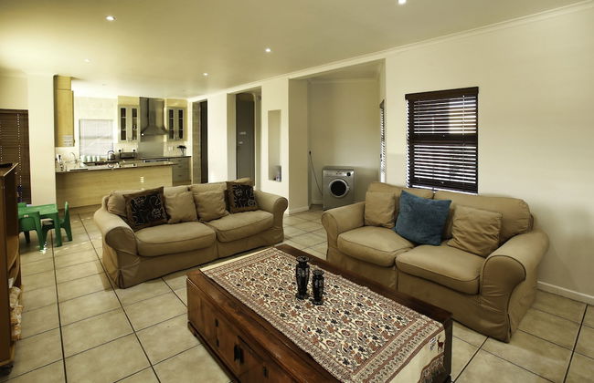 Mulligan, Langebaan 10-sleeper - Photo 15