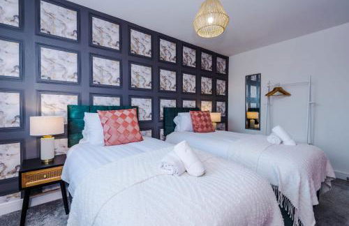 R&R - Modern Townhouse near Etihad & City Centre (5 Bedrooms, Free Parking) - Foto 2