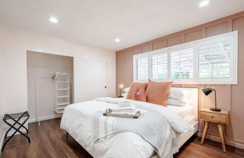 Elegant Retreat w/ Game room in Heart of OC - Foto 2