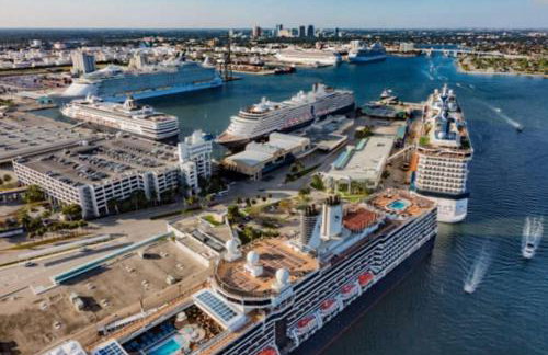 King Bed, 3 miles to Stadium - Foto 27