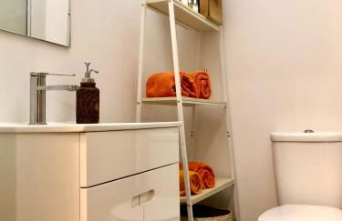 Modern City Center Apartment - Foto 18