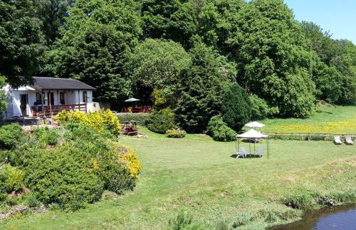 Harperfield Chalet - Photo 1