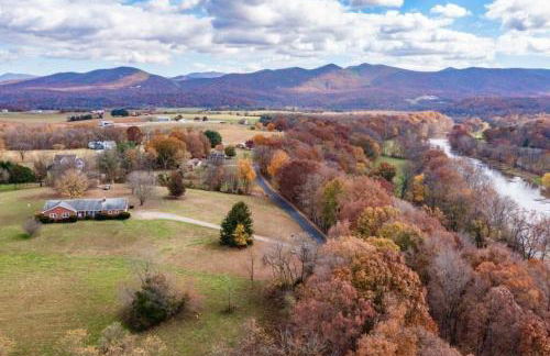 Mountain View Getaway - Stunning Views and Privacy - Foto 26