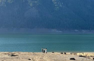 Cabin and Casita Near Rosyln and Suncadia Hot Tub, Game Room, Firepit, Sleeps 11 - Photo 30