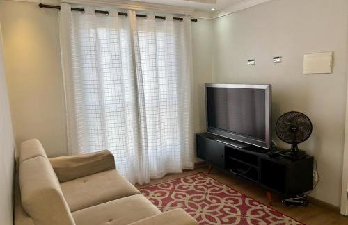 Apto 3 quartos próximo aeroporto net 500 Mb, garagem e smart tv - Foto 1