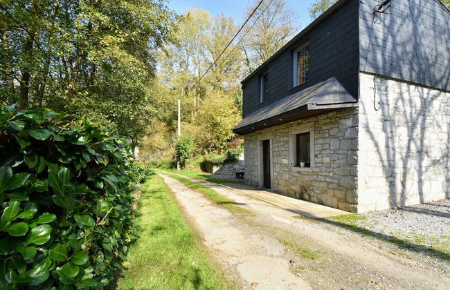Cottage With Bubble Bath - Photo 23