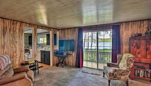 Life on the Lake with Private Dock and Fire Pit! - Foto 5