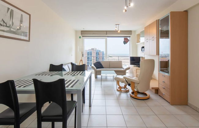 Apartment With Terrace and sea View in Mariakerke - Photo 16