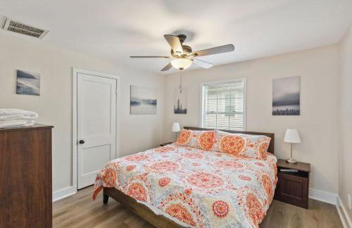 Elm Two Bedroom House in Historic Loveland - Photo 7