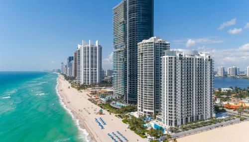 Sunny Isles 1BDR Sea View and Pool - Foto 3
