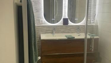 La Cour du Palais - Foto 4, Shower