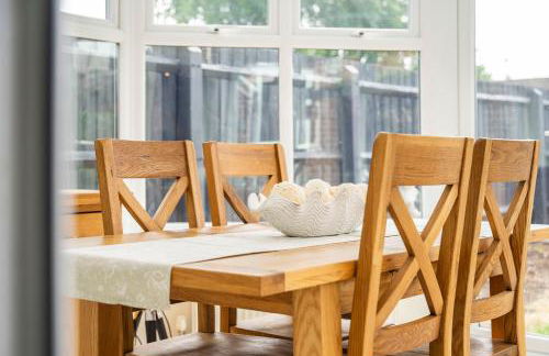 Modern 3 bed House - Photo 5