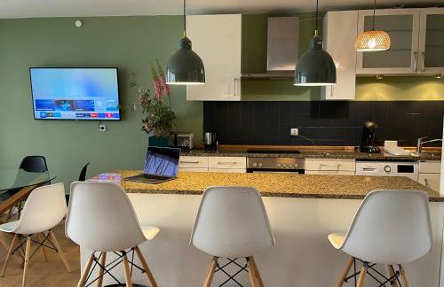 Skyline City Apartment - Foto 7