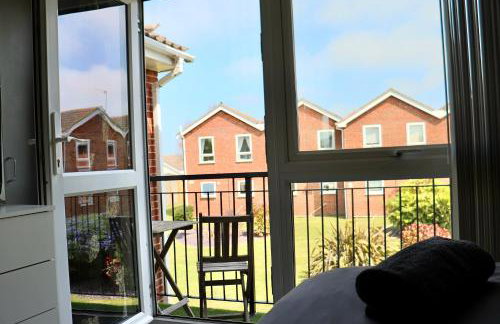 Corton Retreats At Waterside Park - Photo 4