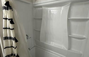 South Side Resort - Very Close Derby Turnpike Dtn - Photo 24