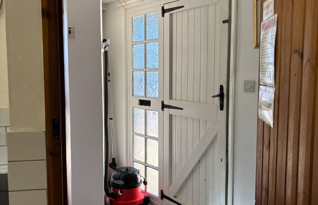 2 Bed Barn - Sleeps 4 - Pets - Parking - Wifi - Foto 11