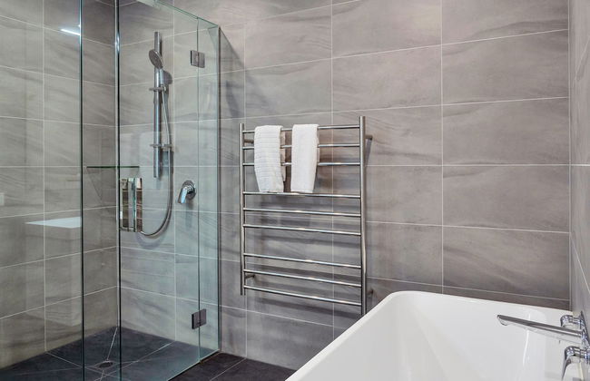 Spectacular Hilltop Retreat near Piha - Foto 24