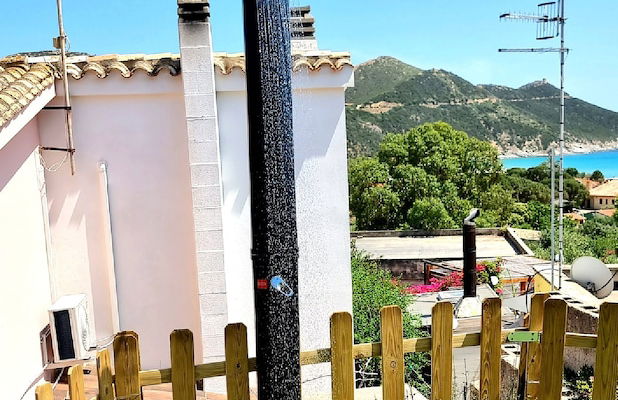 Stylish Home With Views, 4 min Walk to the Beach!! - Foto 14