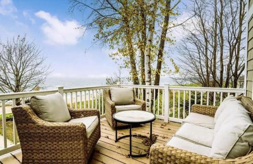 Beachfront Haven - Sunset Views - Hot Tub - BBQ - Family Friendly - Foto 7