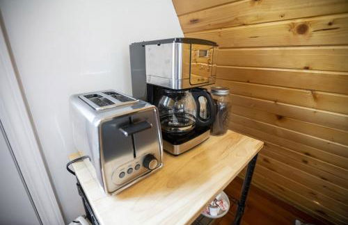 2BR A-Frame Cabin w Hot Tub Near Wine Trail - Foto 29