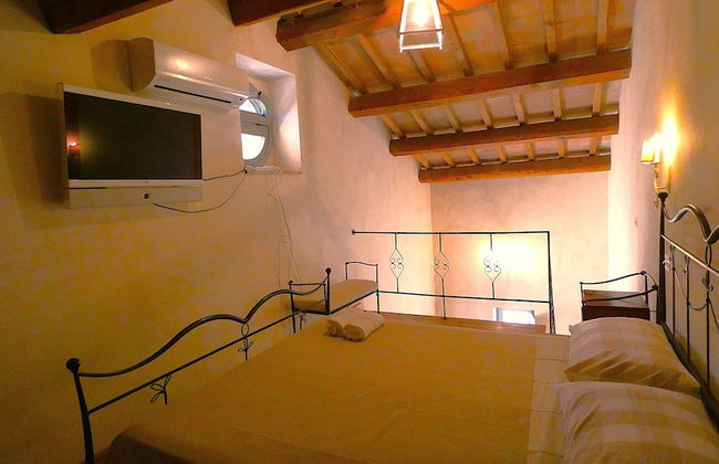 I Escape to Umbria, Quiet - Photo 8