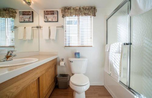 Elegant Cottage Rental on Banks of Trinity River, California - Foto 30