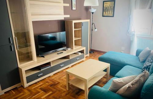 Amplio Apart 3 dormitorios cerca de la playa con garaje - Foto 1