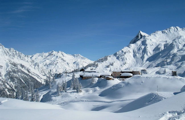 Vibrant Apartment near Ski Slopes in Brand - Foto 28