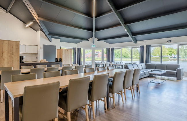 Well Furnished Home for Groups with Dishwasher near Water - Foto 17