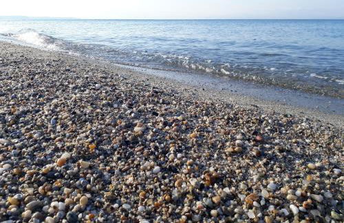 Nefeli Seaside Apartment Elegant Stay Near the Beach - Foto 60