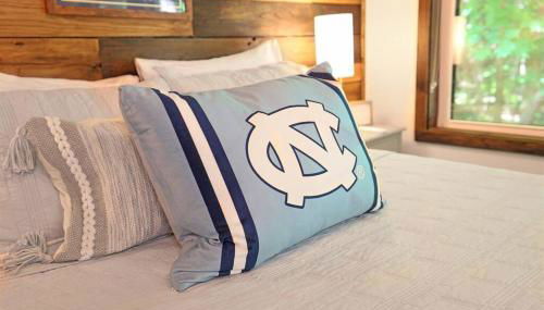 Tiny Tarheel Cozy Retreat Near UNC Tiny House - Foto 2