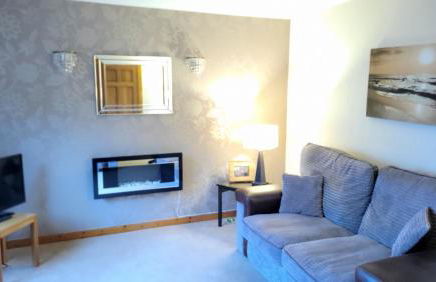 Family home - Photo 4