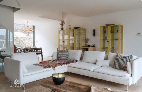 Quaint & Chic Seaside Villa - Foto 3