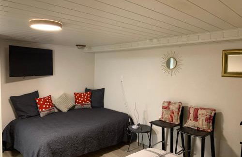Le repos des escargots - Appartement 3 étoiles - label Qualidog - 1 à 6 personnes avec jardin ombragé et aménagé - Foto 16