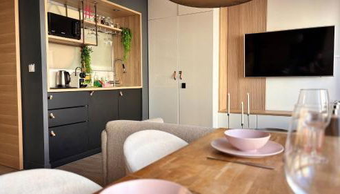 Lost inn Lyon Part dieu -Entre centre ville et gare part dieu -Netflix - Foto 4