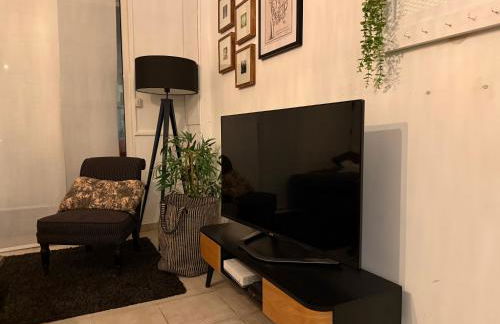 le J&J Appartement spacieux climatisé en centre ville - Foto 6