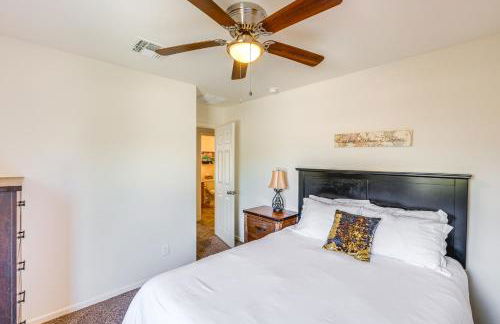 Backyard Oasis Updated San Tan Valley Escape - Foto 18