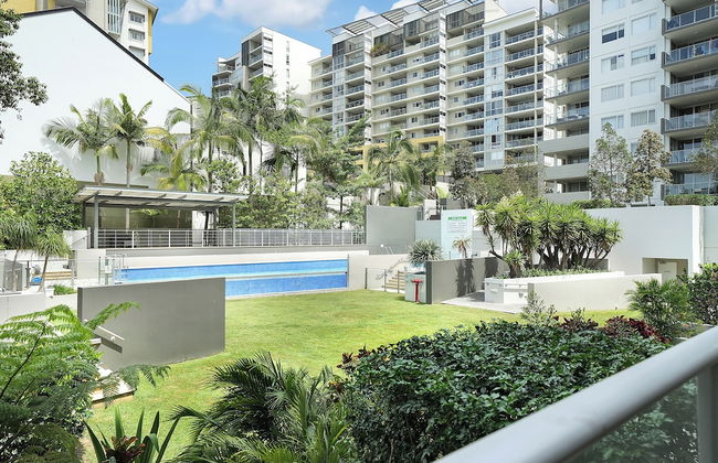 Trilogy Residences - Photo 34