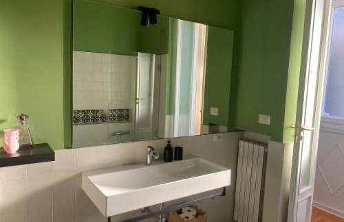 Caracciolo Seafront Charme Home - Photo 26