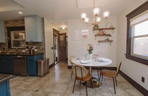 Balboa 6BR Mansion with Hot Tub and Game Room - Foto 62