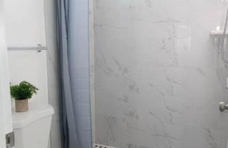 2BD/2BA Apartment in DT ALhambra - Foto 23