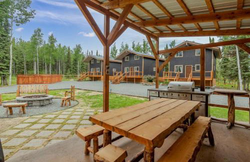 Walk to Kenai River Forested Fishermans Cabin! - Foto 2